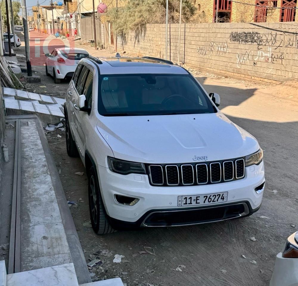 جيب جراند شيروكي